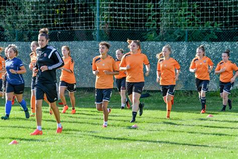 Section sportive féminine au Lycée Dupuy de Lôme FC Lorient