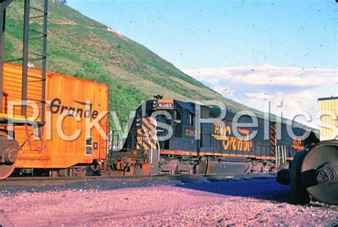 Original Slide D&RGW 5383 EMD SD40T-2 Rio Grande 1984 Action -- Antique Price Guide Details Page