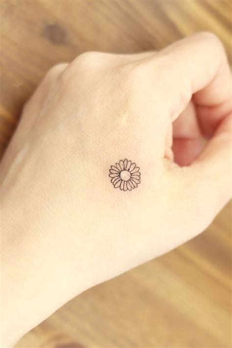 The Dreamiest Ideas Of Hand Tattoos For Women Glaminati