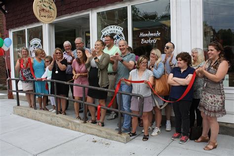 Ribbon Cutting at Mountain Weavers Farm Store — AdkAction