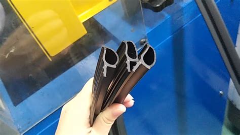 Strong Waterproofing Epdm Tpe Pvc Silicone Extruded Boat Window Rubber Seal Buy Window Rubber