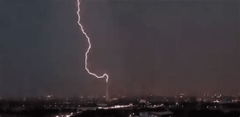 Lightning Strikes Washington Monument In Dc During Protests