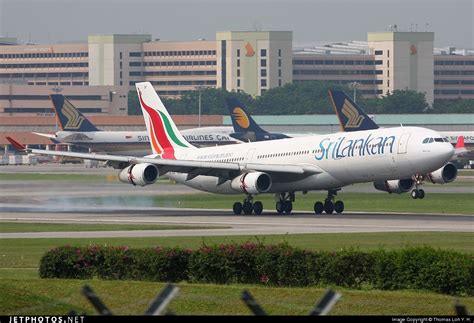 4R ADE Airbus A340 313X SriLankan Airlines Thomas Loh Y H