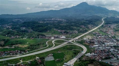 Pengoperasian Jalan Tol Cisumdawu Seksi Dua Dan Tiga