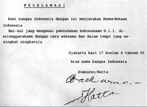 perbedaan naskah proklamasi asli  autentik