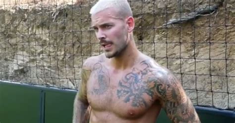 Matt Pokora Ne D Oit Pas Ses Fans Avec Cette Vid O Tout En Muscles