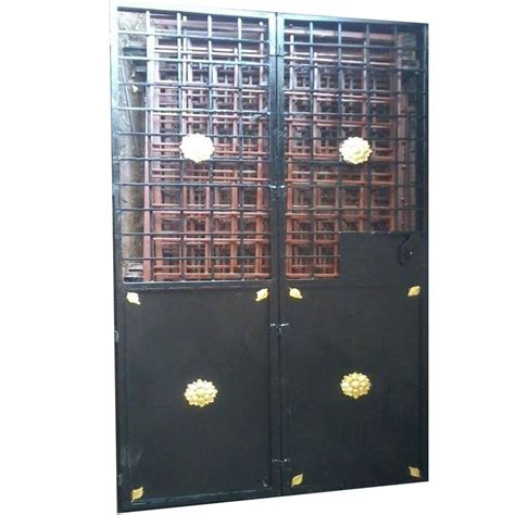 Black Iron Hinges Gate, For Home at Rs 450/square feet in Bengaluru ...