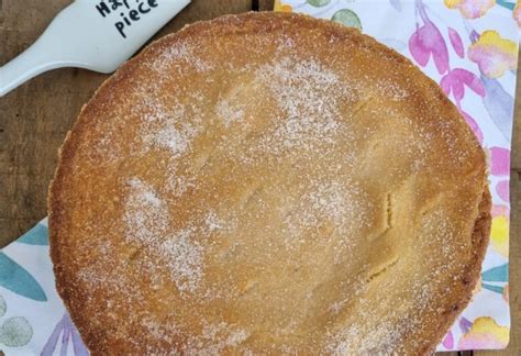 Maxi Castagnola Al Forno Torta Di Carnevale Alla Crema