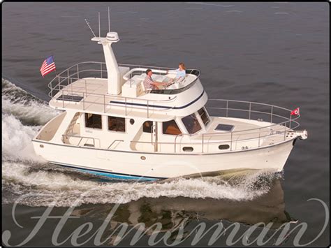 HELMSMAN - Helmsman Trawler Yachts