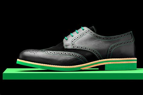 Mens Black And Green Leather Wingtip Dress Shoes Soxy Socks