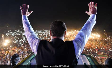 Today Is A Battle For Pakistan Says Pm Imran Khan At Massive Rally