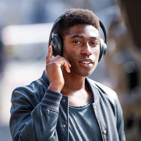 Bose Debuts New Noise Cancelling Headphones - The Techee