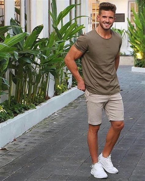 33 Cool Summer Men Outfits With Shorts Styleoholic