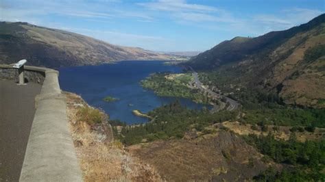 Rowena Crest View From Rowena Crest Overlook On Historic U Flickr