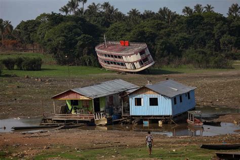 Ind Strias Da Zona Franca De Manaus Adotam T Tica De Guerra Contra