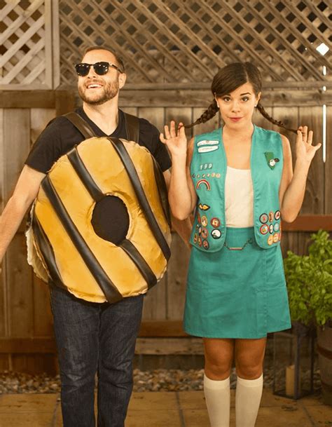 20+ Two-Person Costumes You Can Totally Pull Off This Halloween | Funny ...