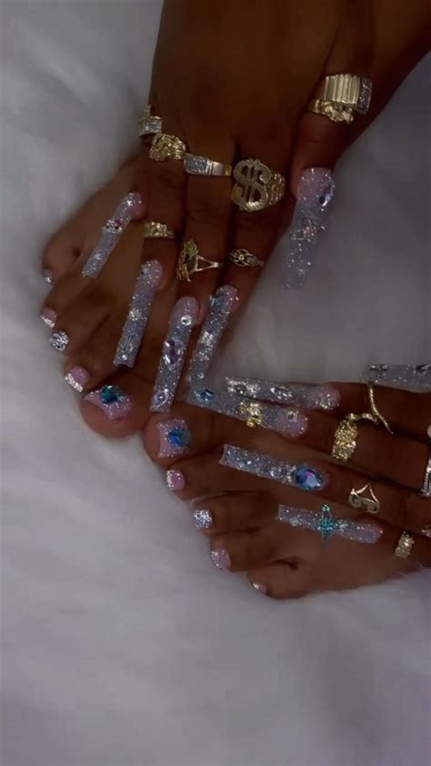 𝐅𝐨𝐥𝐥𝐨𝐰 𝐁𝐎𝐔𝐉𝐈𝐏𝟏 𝐅𝐨𝐫 𝐌𝐨𝐫𝐞🫶🏾 Acrylic Nails Gel Nails Nail Designs Bling