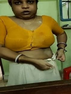 Desi Wife Nude Video Record By Hubby 1 Des BP