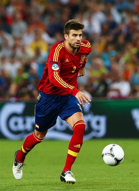 barcelona jersey  barcelona spain soccer pique wallpaper