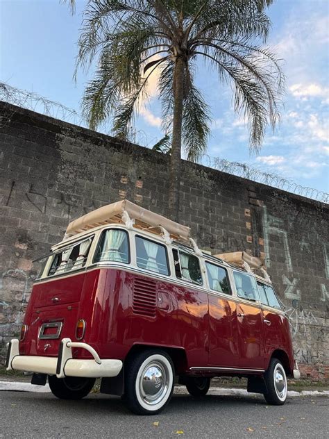 VW T1 1973 Red Offwhite 1500cc Kombi Kings