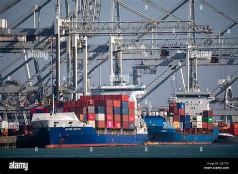 El puerto marítimo de Rotterdam Maasvlakte Hutchinson ECT Delta