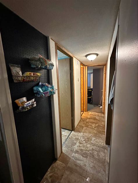 3 Beds 2 Baths - House