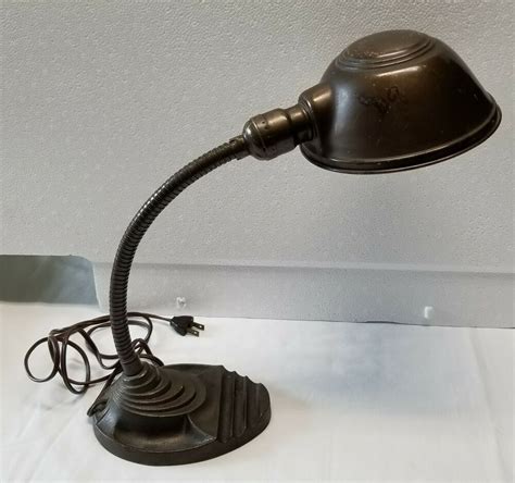 Vintage Eagle Gooseneck Desk Lamp Industrial Art Deco Cast Iron Base