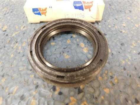 Toyota Corona 3RC Corolla 3K 2T Front Crankshaft Oil Seal 90311 38024