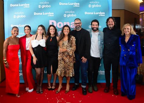 Elenco De Dona Lurdes O Filme - Elenco de "Dona Lurdes - O Filme" se reúne em pré-estreia no Rio | CNN ...