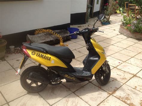 Yamaha Cs Jog Rr Yellow