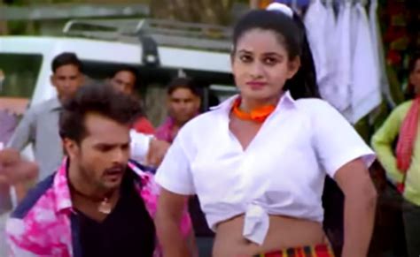 Bhojpuri Song भोजपुरी सुपरस्‍टार खेसारी लाल यादव के फेयर लवली गाने ने मचाई धूम ऋतु सिंह संग