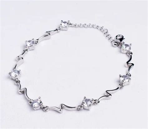 Ladies 925 Sterling Silver Bracelet, Size: 7 inch (L), 35 Gm at Rs 1999 ...