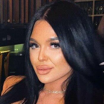Andra Dumi Andra Dumitrescu Andra699669 Nude Leaks OnlyFans