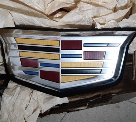 2020 2024 CADILLAC CT4 CT5 Front Bumper Grille Emblem 84552880 GM OEM