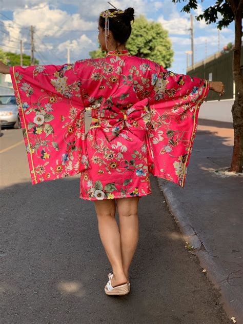 Fantasia Roupa Kimono Floral Gueixa Japao Curto Rosa Luxo Elo