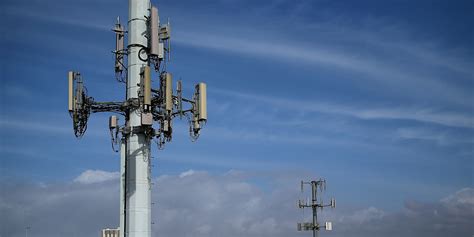 What Does the FCC 5G Ruling Mean For You? | Inverse