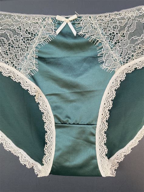 Enchanting Silky Second Skin S M Lace Bikini Satin Pa Gem