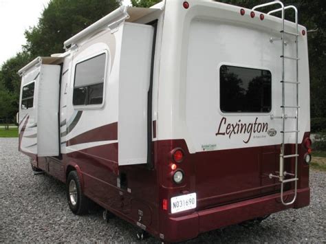 USED 2005 FOREST RIVER LEXINGTON GTS Overview Berryland Campers