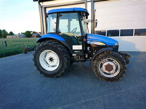 CIĄGNIK ROLNICZY NEW HOLLAND TD70D PLUS Opinie i ceny na Ceneo pl