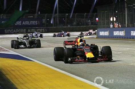 Red Bull Feared Ricciardo Would Suffer Gearbox Failure