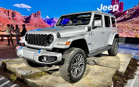 Jeep Wrangler Nouveau Look Nouvel Cran Et Encore Plus Habile