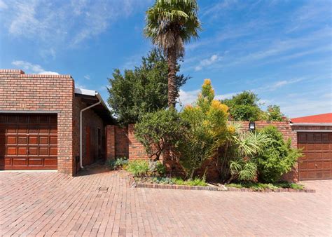 3 Bedroom House For Sale In Rivonia Willco Properties