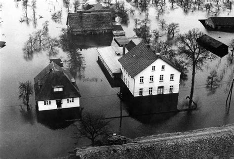 Raging Waters: Rare Photos of the 1962 North Sea Flood and its Aftermath