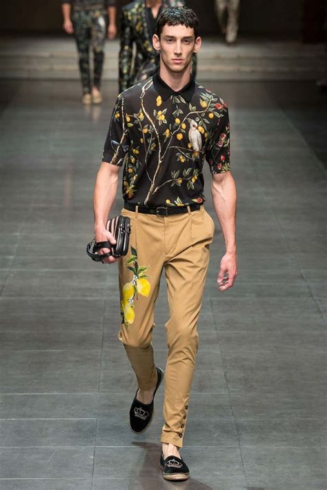 Dolce Gabbana Spring 2016 Menswear Fashion Show Vogue 2016