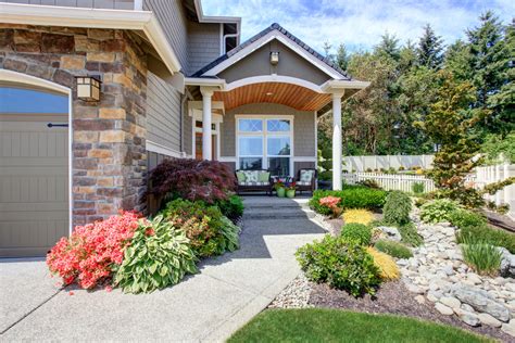 5 Ways To Spruce Up Your Homes Curb Appeal Robbie Breaux