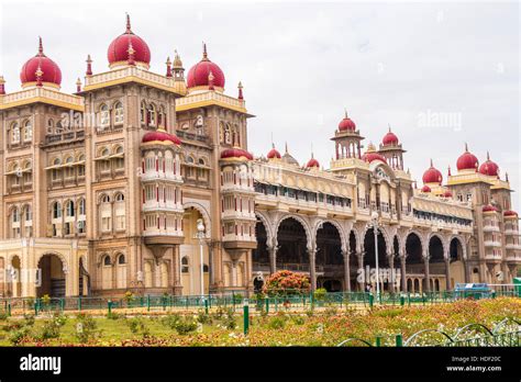 Mysore Palace, Karnataka, India Stock Photo - Alamy