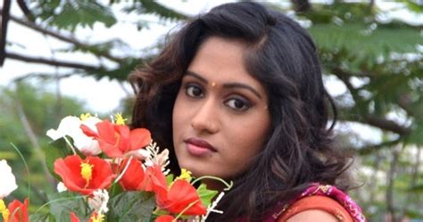 BH IT Lavanya Tamil Hot Actress Still