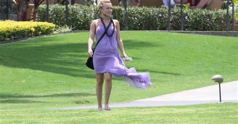 Hayden Panettiere Caught Bending Over To Flash Her Ass In Her Bikini Porn Celebrity Naked