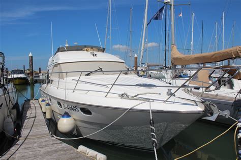 Used Princess 42 Fly INautia