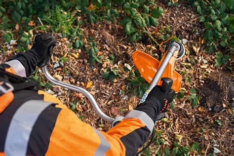 Débroussailleuse thermique FS 561 C EM STIHL